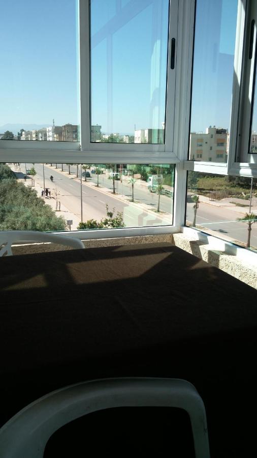 Logement Hotel Et Navette Gratuite フェズ エクステリア 写真