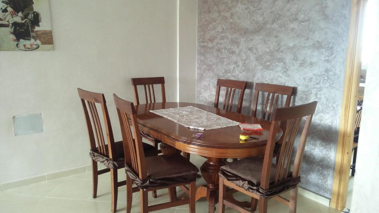 Logement Hotel Et Navette Gratuite フェズ エクステリア 写真