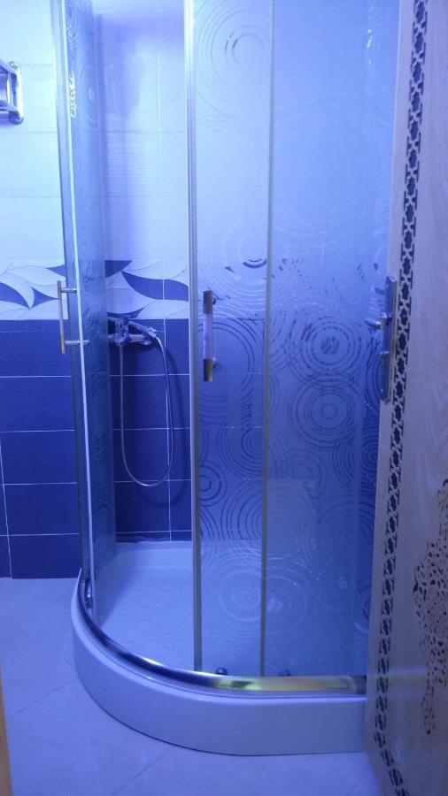 Logement Hotel Et Navette Gratuite フェズ エクステリア 写真